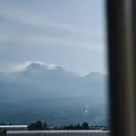 Casa Etna E Waves