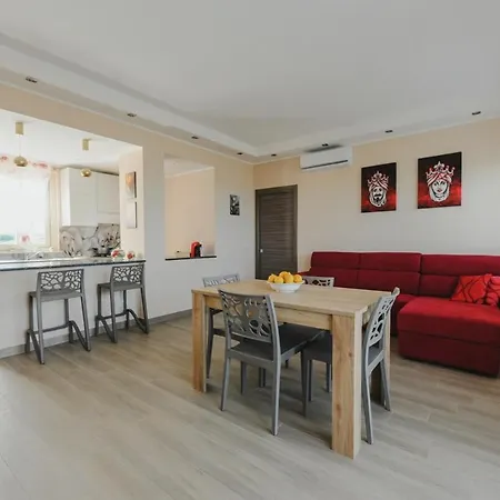 Attico Etna & Waves Holiday home Torre Archirafi